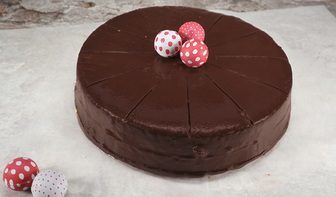 Pimp-My-Cake-XMAS_Sacher-Torte 3